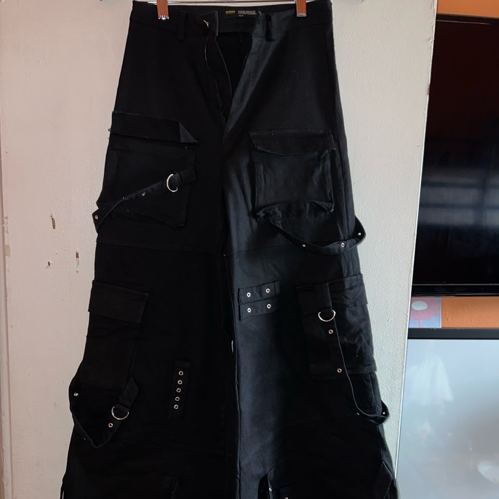 Finesse branded pants